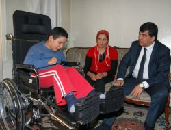 Şehitkamil Belediyesi'nden Tekerlekli Sandalye Yardımı