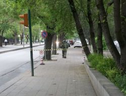 Dsi Önündeki Şüpheli Çanta Paniğe Sebep Oldu