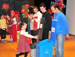 'Fatih'li Gençlerden İlköğretim Okullarında Çevre Ve Temizlik Dersi