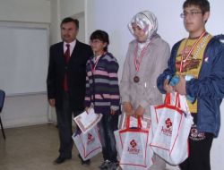 Tavas Eğitim Gönülleri Derneği Matematik Olimpiyatı Düzenledi