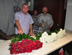 Anneler Günü'nde Çiçekler İndirimlerle Satılacak