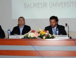 Üniversite Öğrencilerine İş Görüşmelerinde Mülakat Teknikleri Anlatıldı