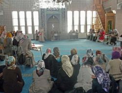 Kur’an Kursları Arasında 40 Hadis Ezberleme Yarışması Düzenlendi