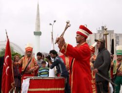 Samsunlulardan, Mehteran'a Büyük İlgi