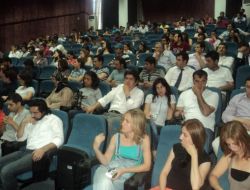 Avrupa’da Demokrasinin Önündeki En Büyük Engel Irkçılıktır