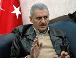 Bakan Yıldırım'dan Açılım Değerlendirmesi: Herkes Eteğindeki Taşı Döktü