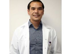 Diyetisyen Erol Aktay: Zayıflamanın Birinci Kuralı Bol Su İçmek