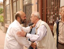 Kaçırılan Gazetecinin Babasına Müjdeli Haberi Başbakan Erdoğan Verdi