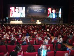 Ak Partili Kadınlarda Kongre Coşkusu