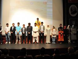 Uludağ Üniversitesi'nde 350 Yabancı Uyruklu Öğrenci İlahiyat Okuyor