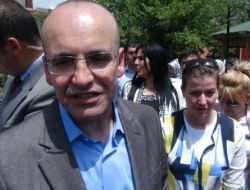 Bakan Şimşek Galatasaray’ı Kutladı