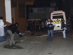 Şiddetli Patlama Mahalleliyi Sokağa Döktü