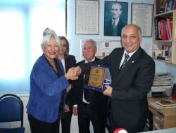 Kızılay'dan İhtiyaç Sahibi Ermeni Öğrencilere Yardım Eli