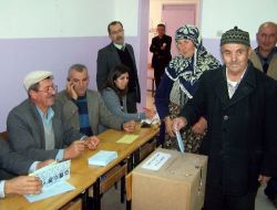 Yusufça'da Oy Kullanma İşlemi Başladı!