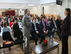 Rehber Öğretmenlere Madde Bağımlılığı Semineri Verildi