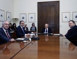 Yunanistan'da Rota Teknokratlar Hükümetine Döndü