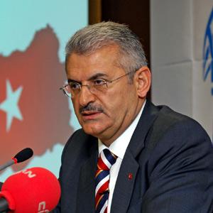 Bakan Yıldırım'dan Açıklama