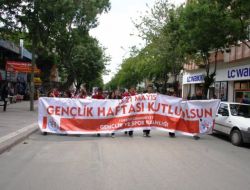 Burdurlu Gençler Yürüyüşte Buluştu