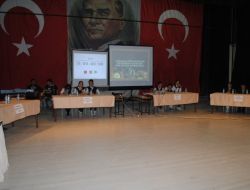 Hakkari'de Orta Öğretim Okulları Arası Bilgi Ve Kültür Yarışması Düzenlendi