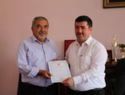 6 Dönüm Arazisini Eğitime Bağışladı