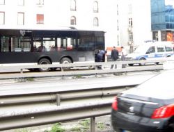 METROBÜSTE YANGIN PANİĞİ