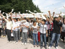 Model Uçak Yapmanın Keyfini Yaşadılar