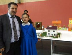 İlköğretim Öğrencilerinin Yılsonu Sergisi