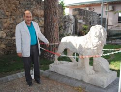 Side'de Kırılan 2 Roma Aslanının Restorasyonu Tamamlandı