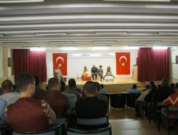 Mamak Kent Tiyatrosu Mahkumlar İçin Sahneye Çıktı