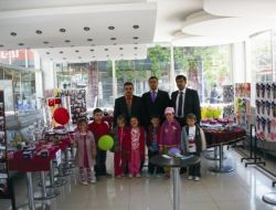 Özel Anafen İlköğretim Okulu Ebru Sergisi Açtı