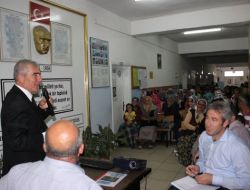 Başkan Yenihan'dan Okul Ziyareti