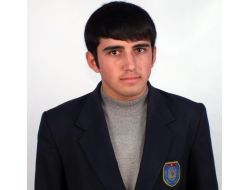 Suya Kaçan Topu Almak İsteyen Liseli Genç Boğuldu