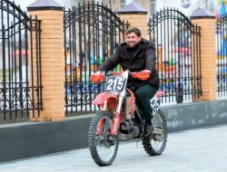 Kadirov Hükümeti Görevden Aldı!