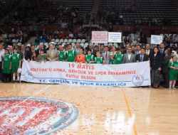 Özel Çocuklar, Sporda Da Engel Tanımadı