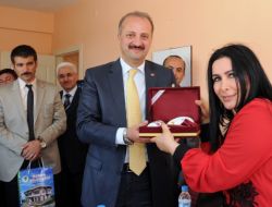 Başkan Akgül, Öğrencilerin Yıl Sonu Şenliğine Katıldı