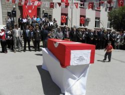 Zileli Şehit, Oğlunun Doğum Gününde Toprağa Verildi