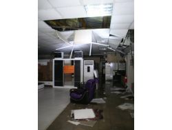 Kocaeli'de Yağmur Suları Baskınlara Yol Açtı