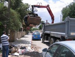 Lefkoşa'da Çöpler Toplanmaya Başladı