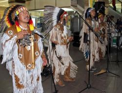 Kızılderili İnka Sol Grubu Diyarbakırlılarla Buluştu