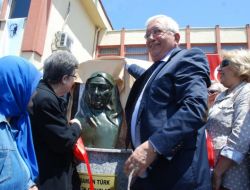 Ereğli'de Zübeyde Hanım Büstü Törenle Açıldı