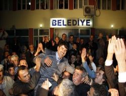 Başbakan Erdoğan, AK Parti Adayının Seçim Kazandığı Yusufça'yı Tebrik Etti!