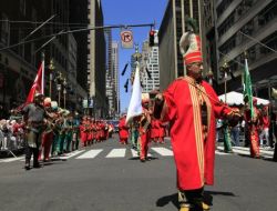 New York'ta Renkli Türk Günü Yürüyüşü