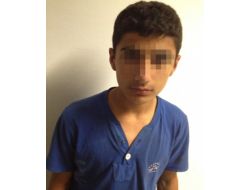 İzmir'deki Tarihi Saat Kulesi'nin Alemlerini Çalanlar Çocuk Çıktı