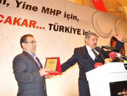 Mhp Genel Başkanlığı'na Adaylığını Açıkladı