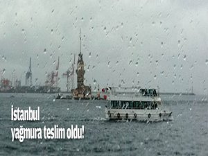 İstanbul Yağmura Teslim