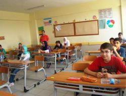 İrfan Koleji Öğrencileri, Cambridge Üniversitesi'nin Dil Sınavında Ter Döktü