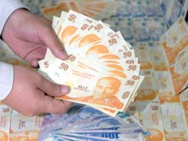 Polisten sahte para ve uyuşturucu operasyonu