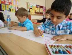 Özel Reşat Kazancı İlköğretim Okulu'nda Boyama Şenliği