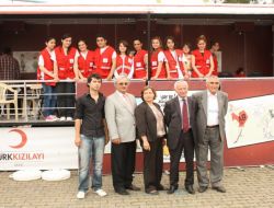 Beşikdüzü'nde Mayıs Yedisi Şenlikleri'nde 210 Ünite Kan Toplandı