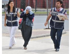 Hırsız Kadın Evine Girdiği Adamı Bıçakladı